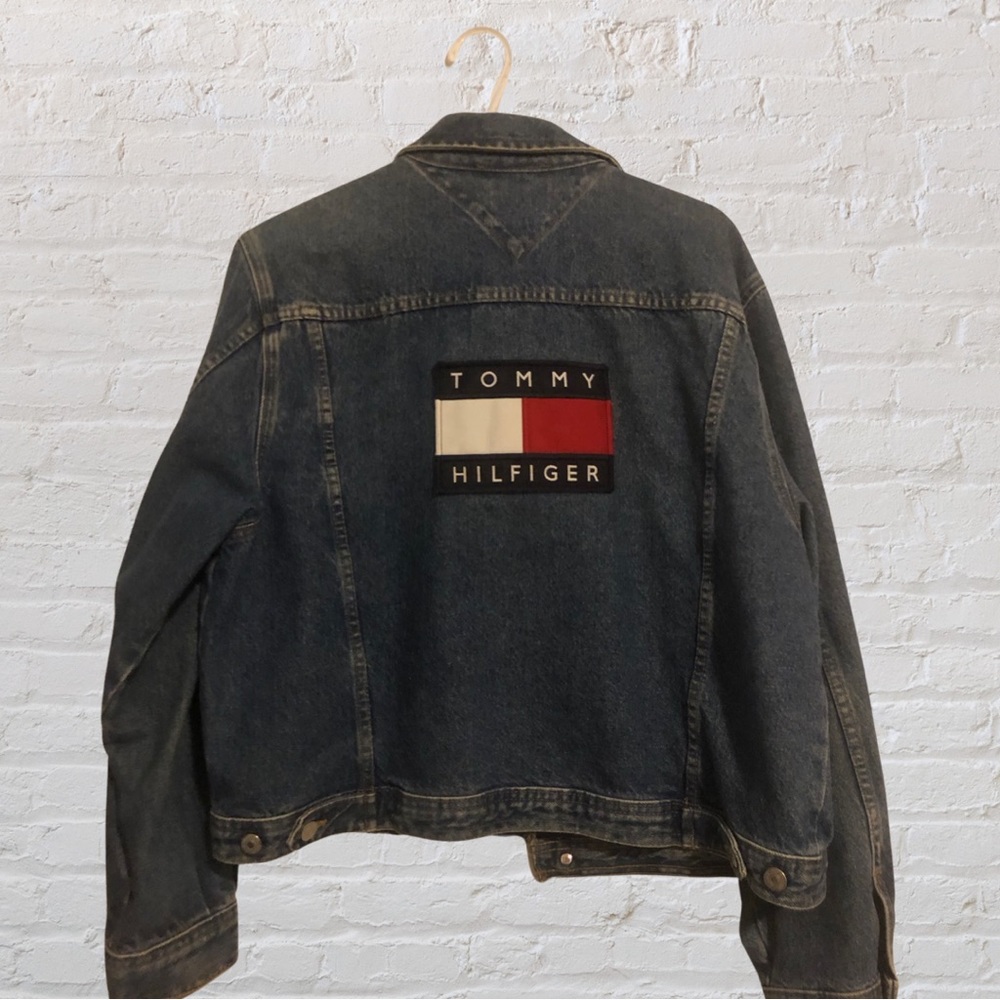 VTG Vintage Tommy Hilfiger jean jacket
